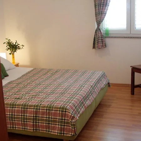 Bozic Apartment *