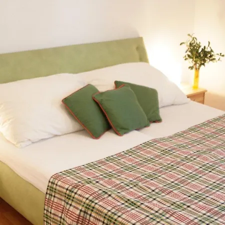 Bozic Apartment *
