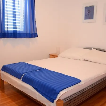 Bozic Apartment *